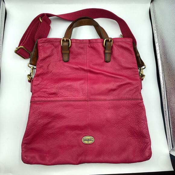 Fossil Explorer Foldover Leather Crossbody Shoulder Bag Fuchsia Hot Pink Purse - Picture 1 of 8